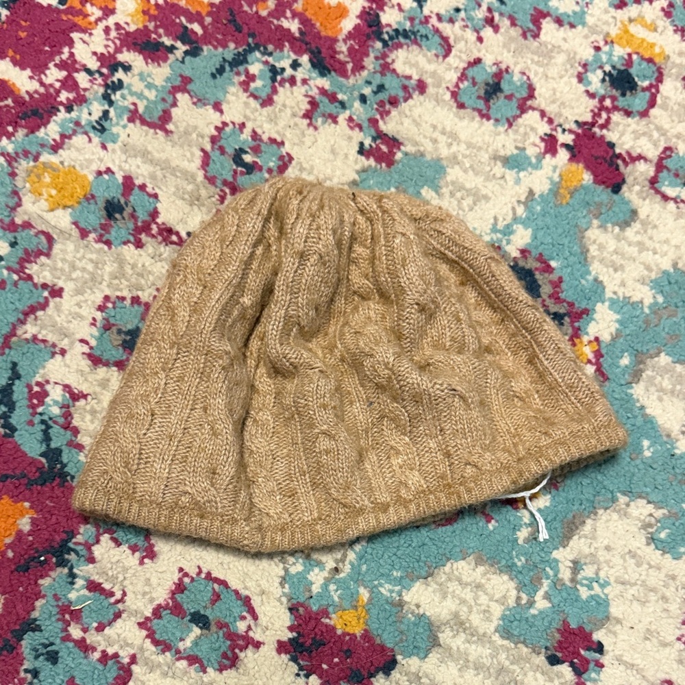 Lauren Ralph Lauren Wool Cozy Tan Cable Knit Beanie - Picture 1 of 2
